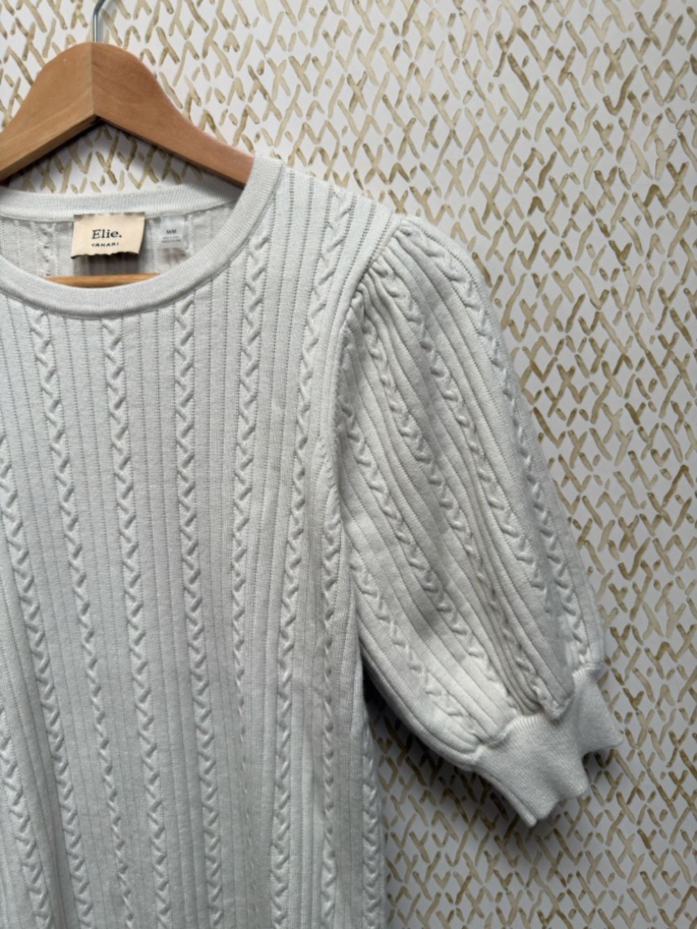 Elie Tahari Cream Cable Knit Puff Sleeve Top Balletcore Preppy Coquette Sz M - Picture 3 of 11